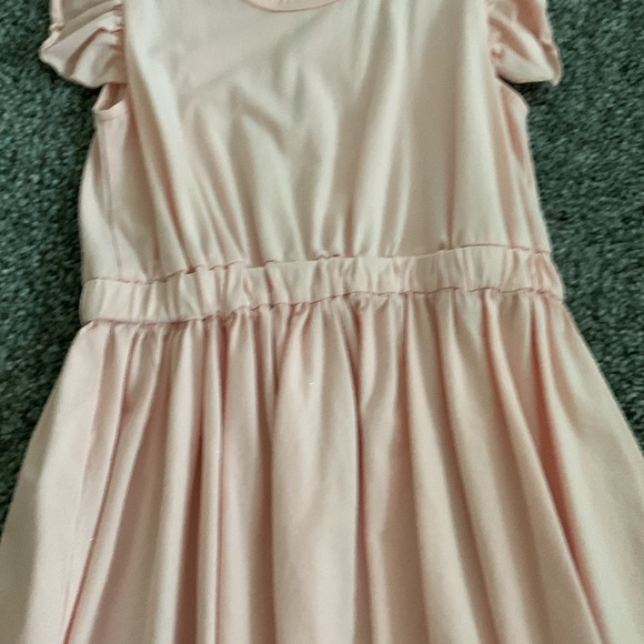 Super soft pink dress with a faint shimmer - Picture 2 of 3